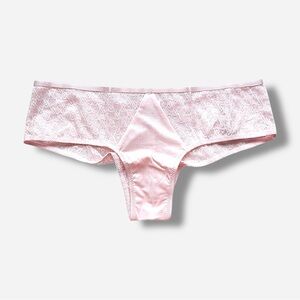 🌸New🌸 Victoria’s Secret cheeky panty M new